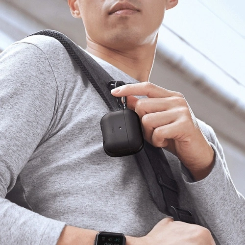 Kup Etui UNIQ Valencia Apple AirPods Pro czarny/midnight black Antimicrobial - UNIQ339BLK - {ean13} - Sklep Home Screen