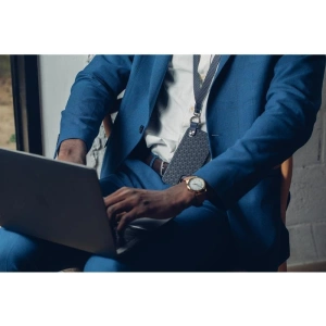 Kup Pasek pe umăr Moshi Altra Body Strap pentru husă Moshi Altra (Midnight Blue) - MOSH132MDTBLU - {ean13} - Sklep Home Screen