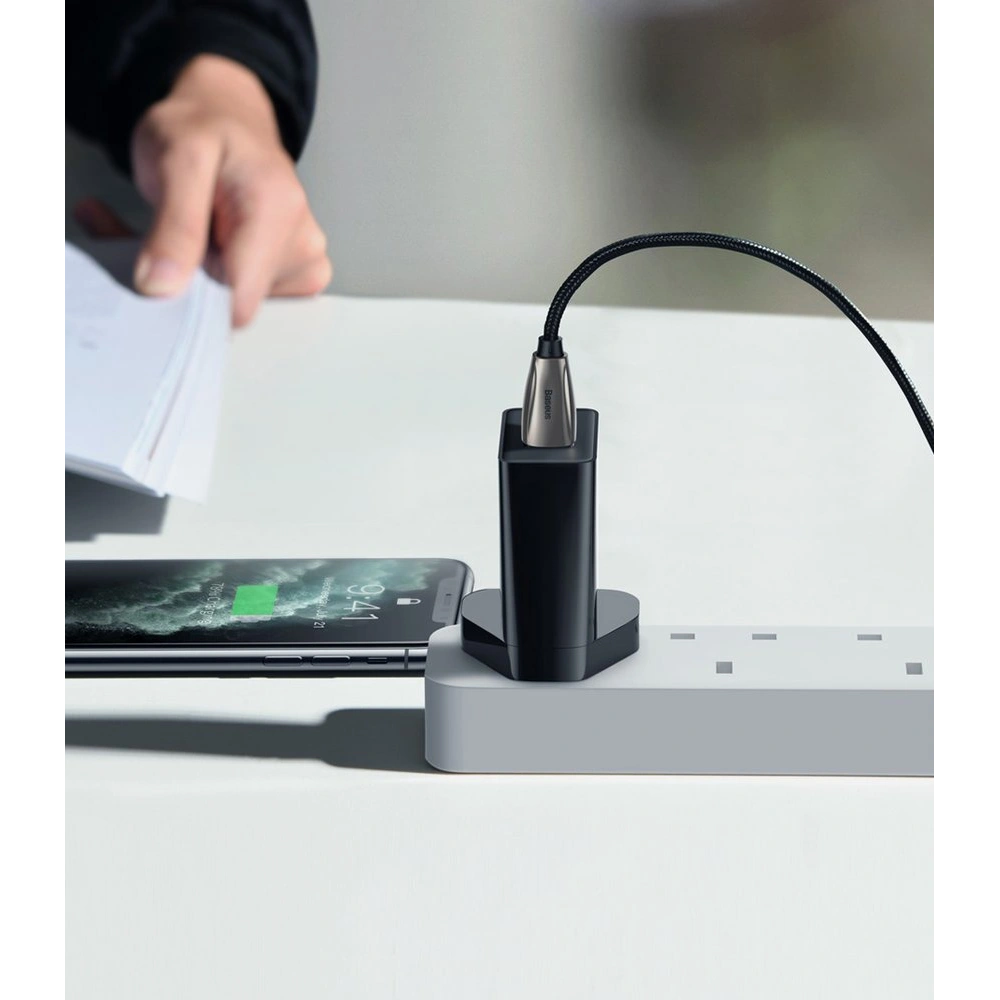 Baseus ładowarka sieciowa 2x USB 2.1A 10,5W (wtyczka UK) biały (CCFS-S02)