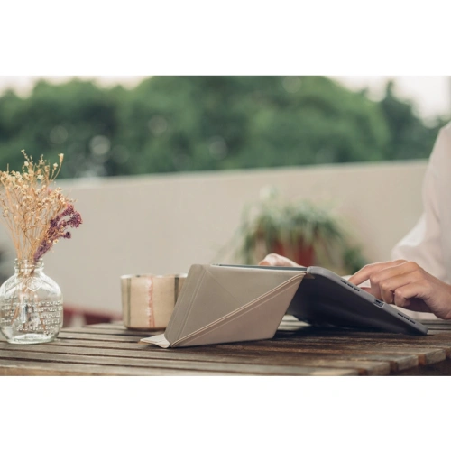 Kup Etui Moshi VersaCover Apple iPad Pro 11 2018 (1. generație)/iPad Air 10.9 2020/2022 (4. și 5. generație) (Savanna Beige) - MOSH147SAVBEI - {ean13} - Sklep Home Screen