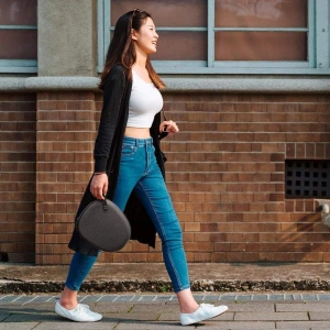 Etui Spigen Klasden Pouch Apple AirPods Max Sötétszürke