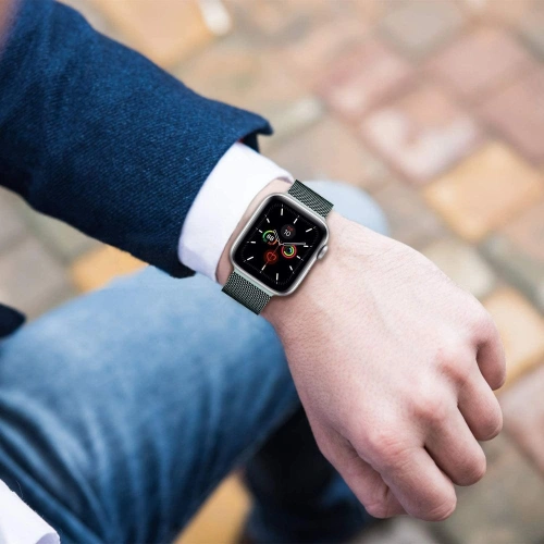 Kup Bransoleta Tech-Protect Milaneseband Apple Watch 4/5/6/7/SE 44/45mm Ezüst - THP247SLV - {ean13} - Sklep Home Screen