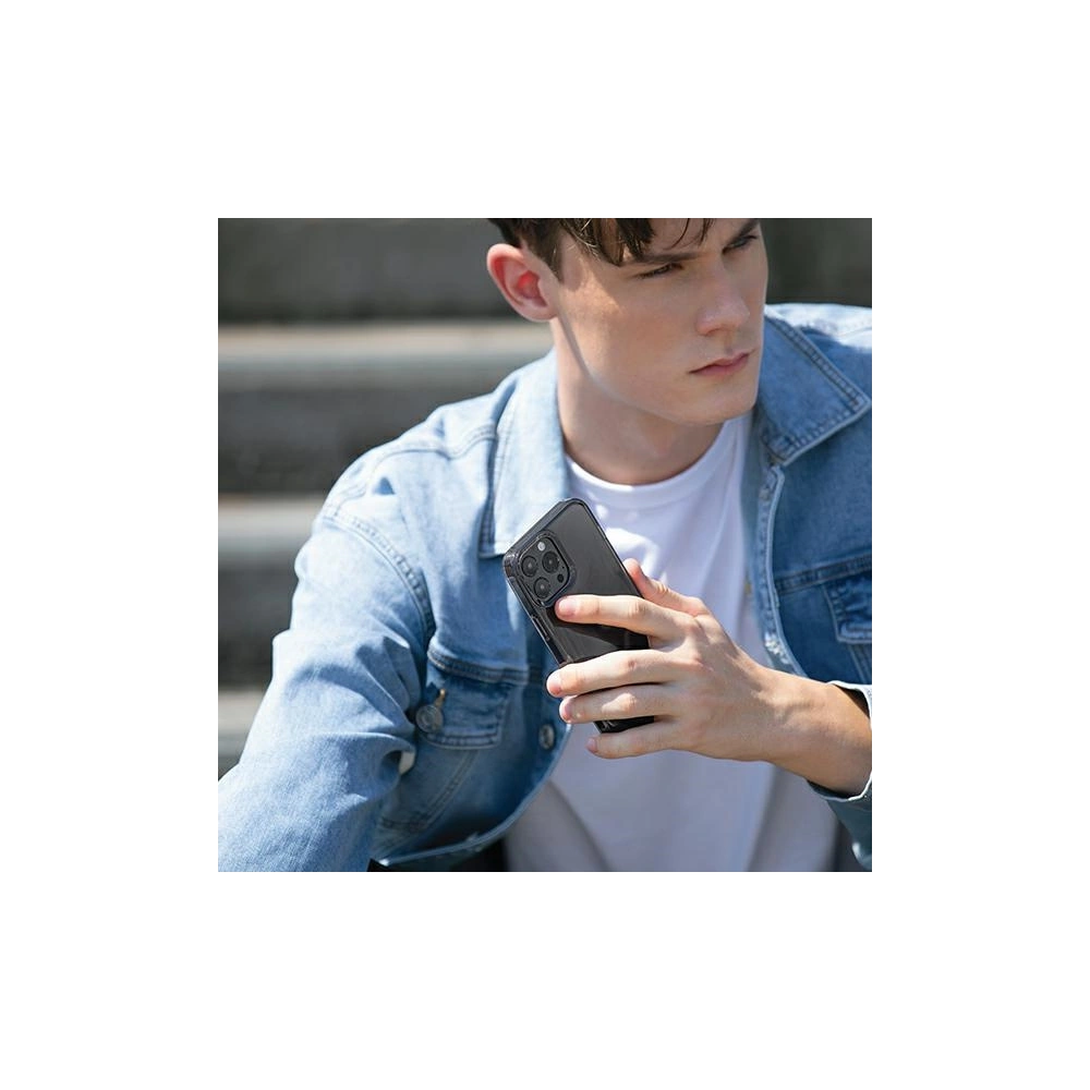 Etui UNIQ Air Fender Apple iPhone 13 szary/smoked grey