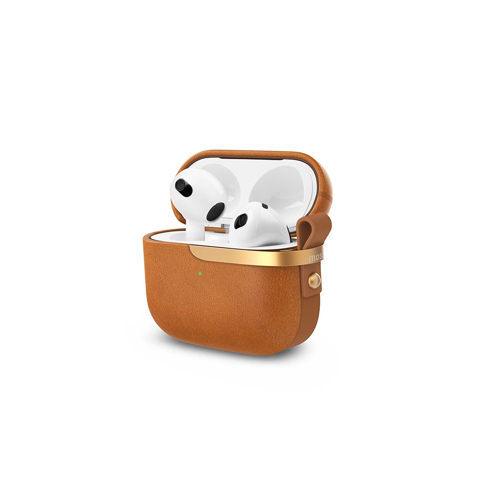Etui Moshi Pebbo Luxe Apple AirPods 3 z odpinanym paskiem na rękę (Caramel Brown)