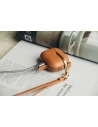 Kup Etui Moshi Pebbo Luxe Apple AirPods 3 z odpinanym paskiem na rękę (Caramel Brown) - MOSH209BR - {ean13} - Sklep Home Screen