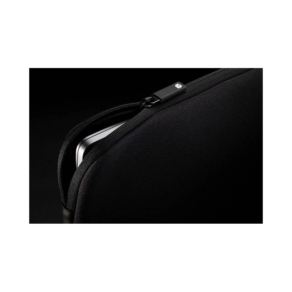 Etui Incase Classic Sleeve Apple MacBook 13 Pro (czarna)