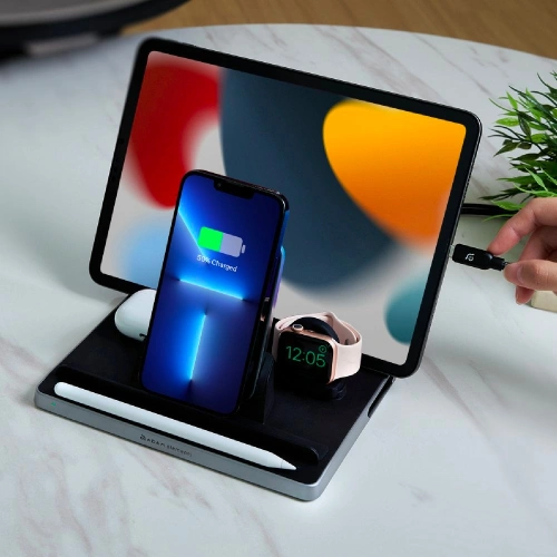 Kup Bezdrátová nabíječka Adam Elements Omnia Q5 pro 5 zařízení (černá) - ADAM001BLK - {ean13} - Sklep Home Screen