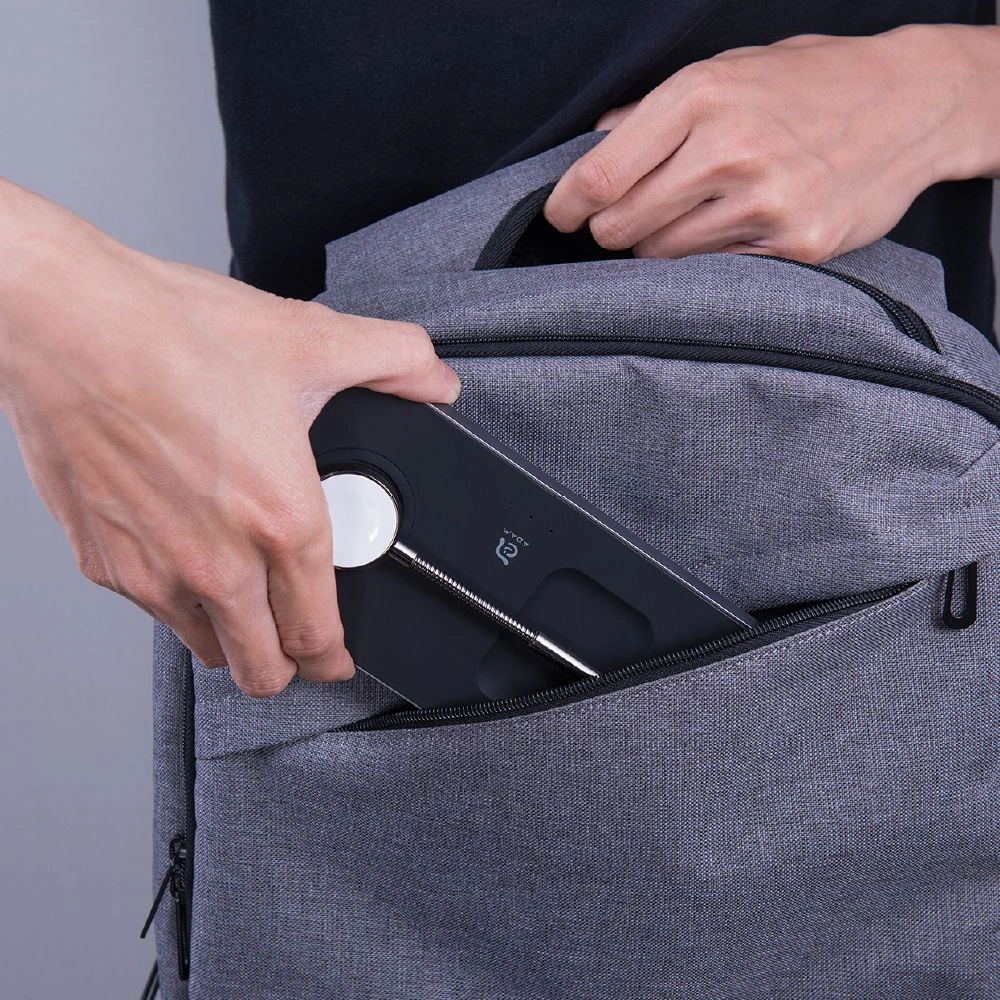 Ładowarka bezprzewodowa Adam Elements Omnia Q3 do 3 urządzeń z uchwytem do Apple Watch (czarna)