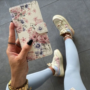 Kup Etui Tech-Protect Wallet Redmi Note 11/11S Blossom Flower - THP1095BLOFLO - {ean13} - Sklep Home Screen