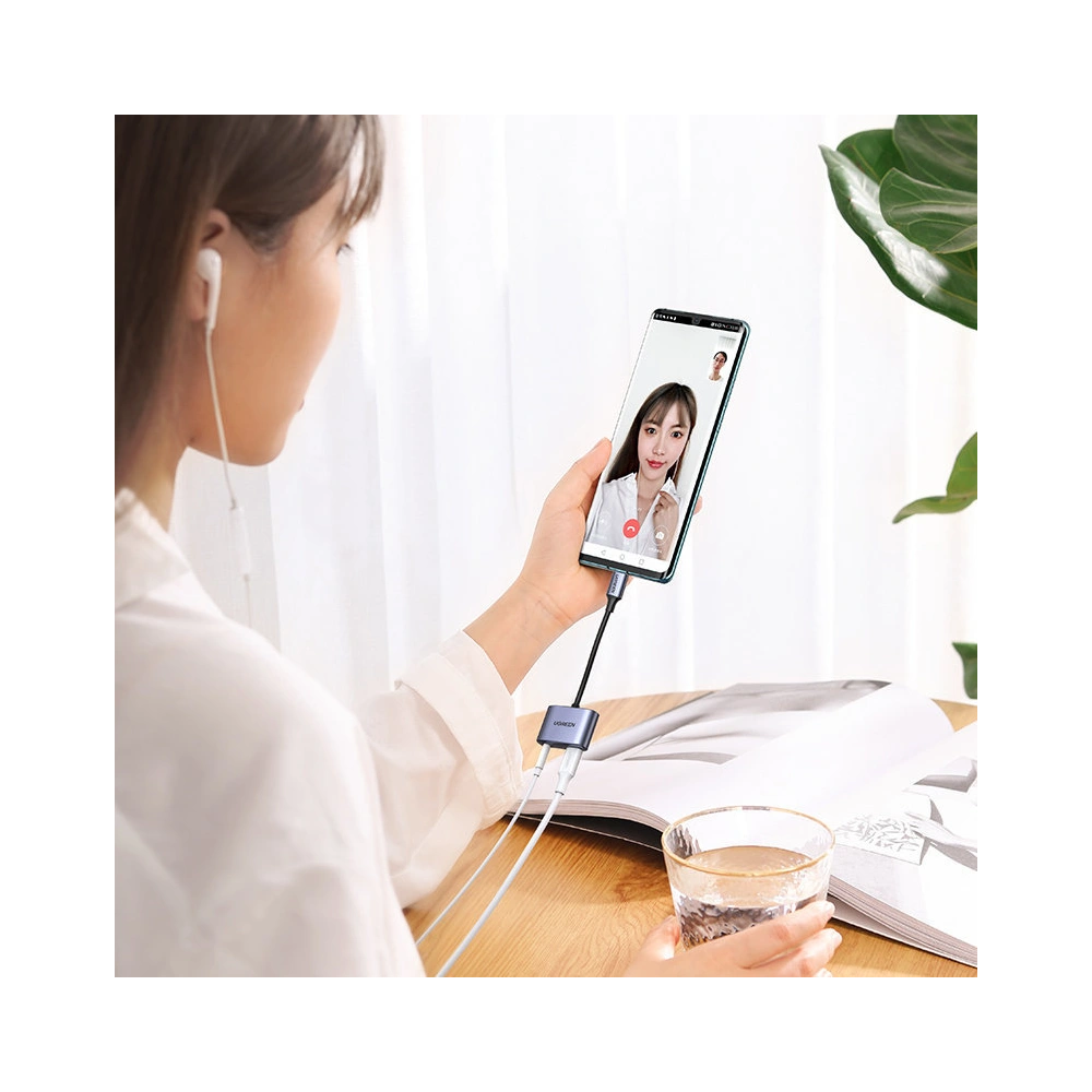 Adapter UGREEN CM231 USB-C (męski) - USB-C PD QC (żeński) + mini jack 3,5mm (żeński) szary