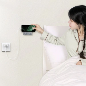 Kup Uchwyt ścienny UGREEN LP193 do smartfona tabletu czarny - UGR1298BLK - {ean13} - Sklep Home Screen