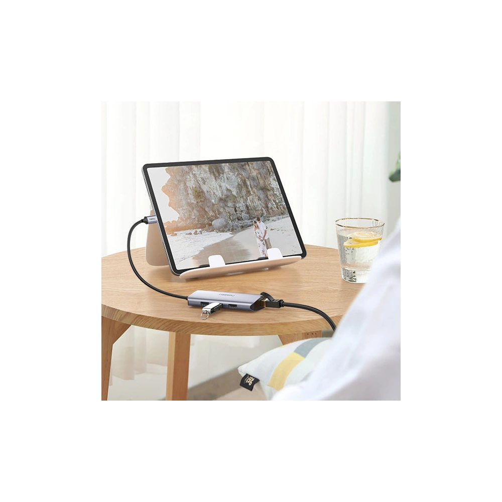 Adapter HUB UGREEN CM252 USB- C - 3 x USB / Ethernet RJ-45 / microUSB szary