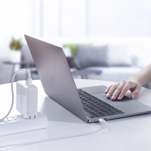 Kabel UGREEN US300 USB-C - USB-C PD 100W 5A 2m biały