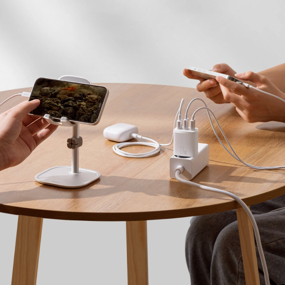 Ładowarka sieciowa Baseus Compact 3xUSB-A 17W biały