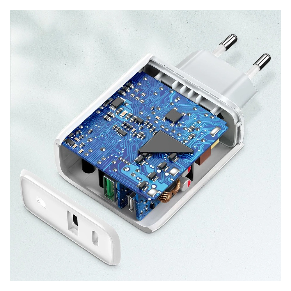 Ładowarka sieciowa UGREEN CD170 USB-A/USB-C 36W QC 4.0 PD biały