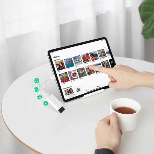 Kup Čtečka karet SD/microSD/TF UGREEN CM265 USB-C 3.2 Gen 1 bílá - UGR1338WHT - {ean13} - Sklep Home Screen