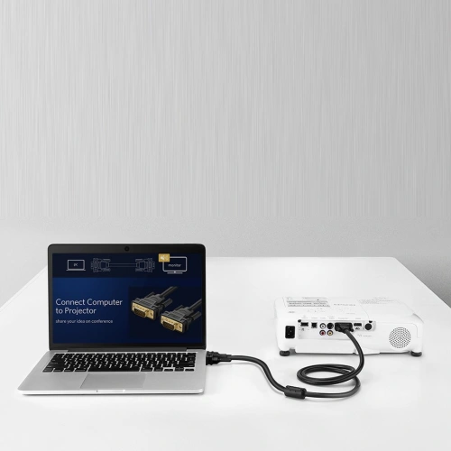 Kup UGREEN VG101 VGA-Kabel (männlich) - VGA (männlich) FHD 1,5m schwarz - UGR1349BLK - {ean13} - Sklep Home Screen