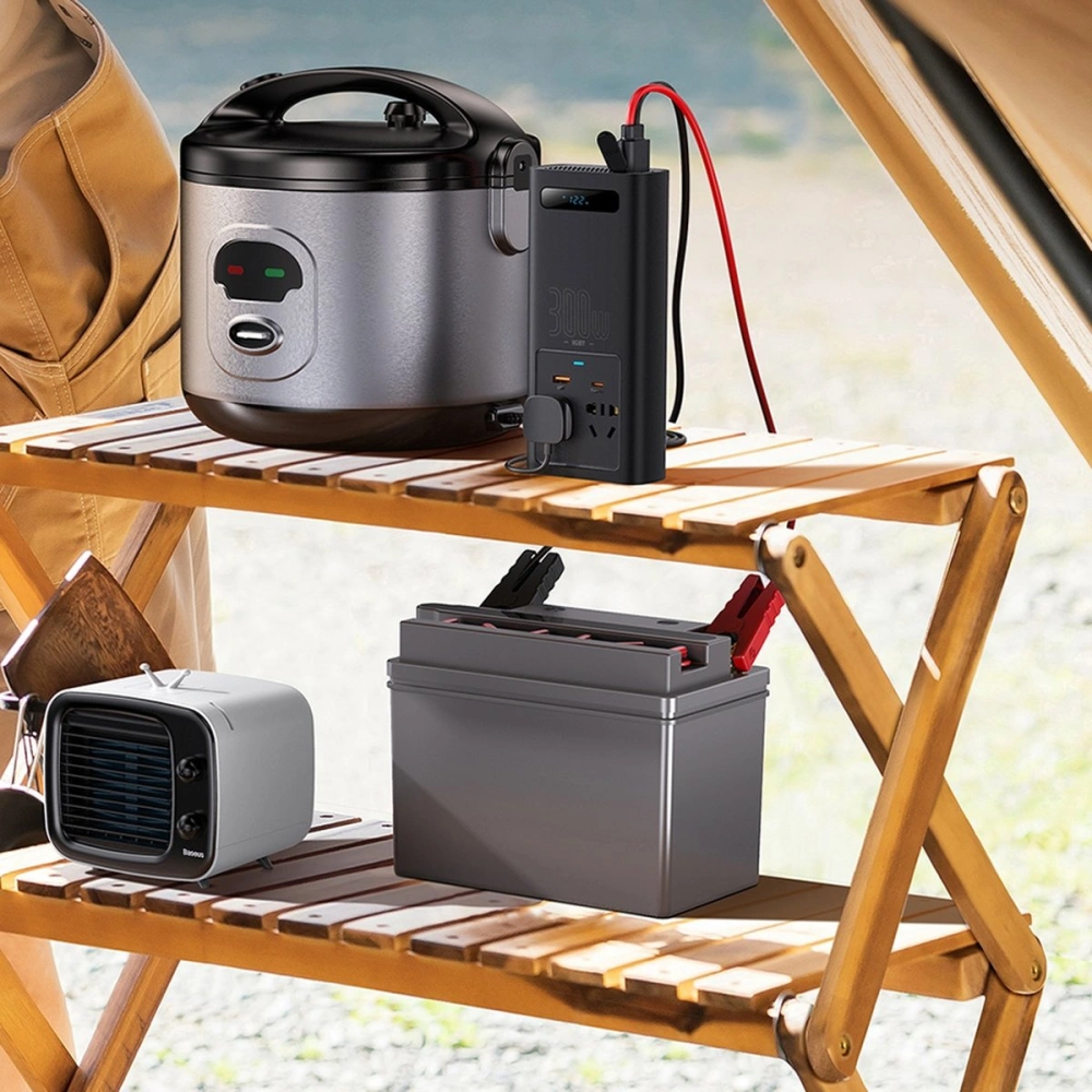 Przetwornica samochodowa Baseus IGBT 300W 220V (wtyczka CN/EU) czarny