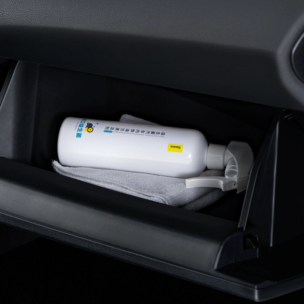 Spray do czyszczenia wnętrza samochodu Baseus Auto-care  300ml biały