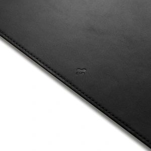 Kup Podkładka pod mysz Spigen LD302 Desk Pad 90x40cm Black - SPN2322 - {ean13} - Sklep Home Screen
