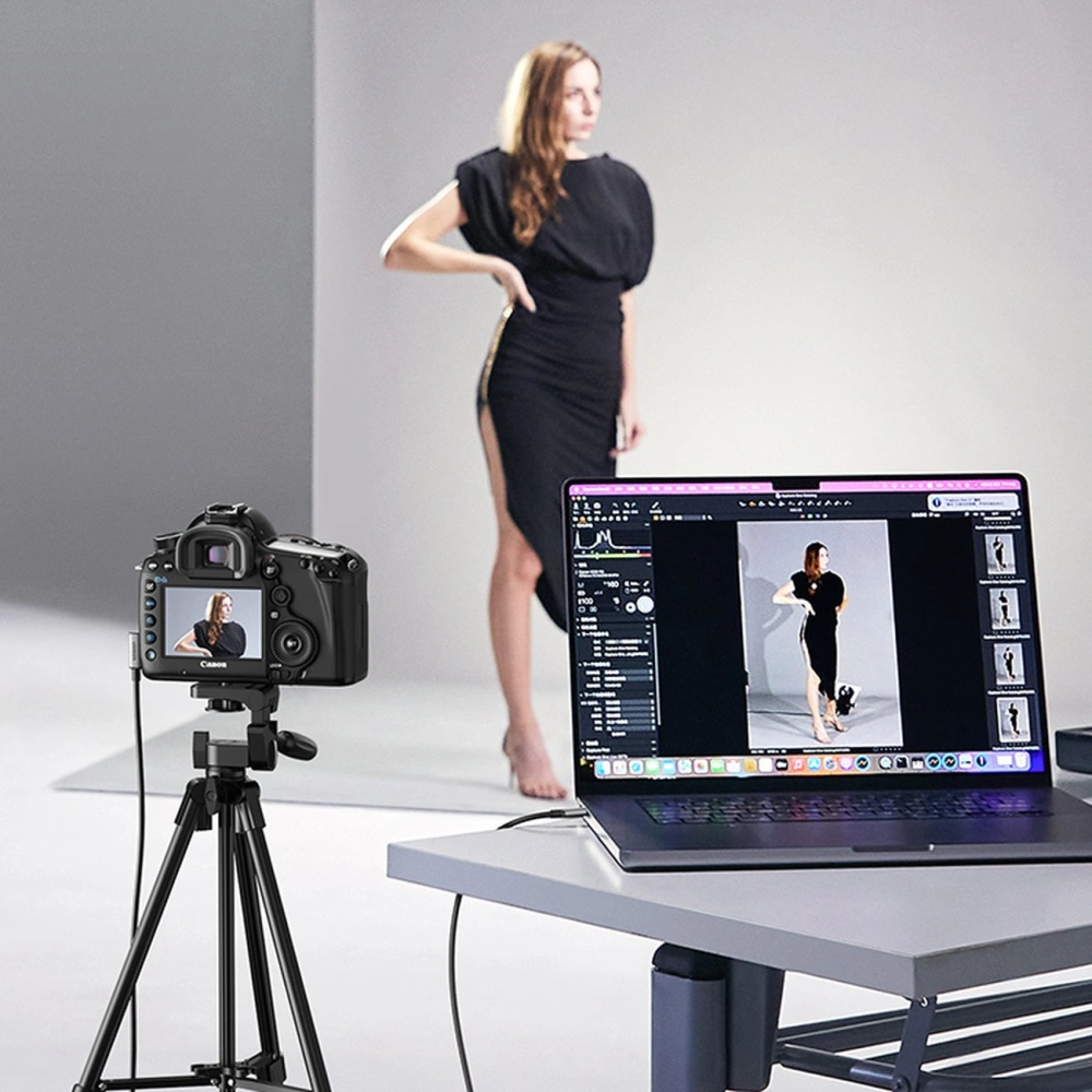 Kabel kątowy UGREEN US551 USB-C - USB-C 60W transmisja danych z obsługą gogli VR 5m czarny