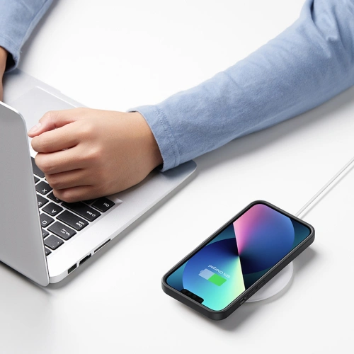 Kup UGREEN LP626 Silky Silicone Védőtok Apple iPhone 14 Plus / 15 Plus fekete - UGR1399 - {ean13} - Sklep Home Screen