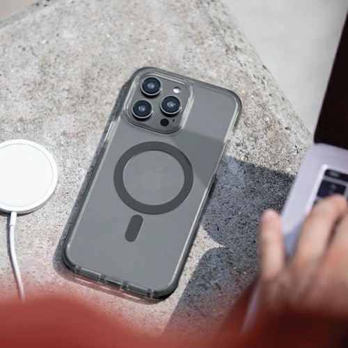 Kup Etui UNIQ Combat Apple iPhone 14 Pro Magclick Charging černý/betonový uhlíkový - UNIQ665 - {ean13} - Sklep Home Screen