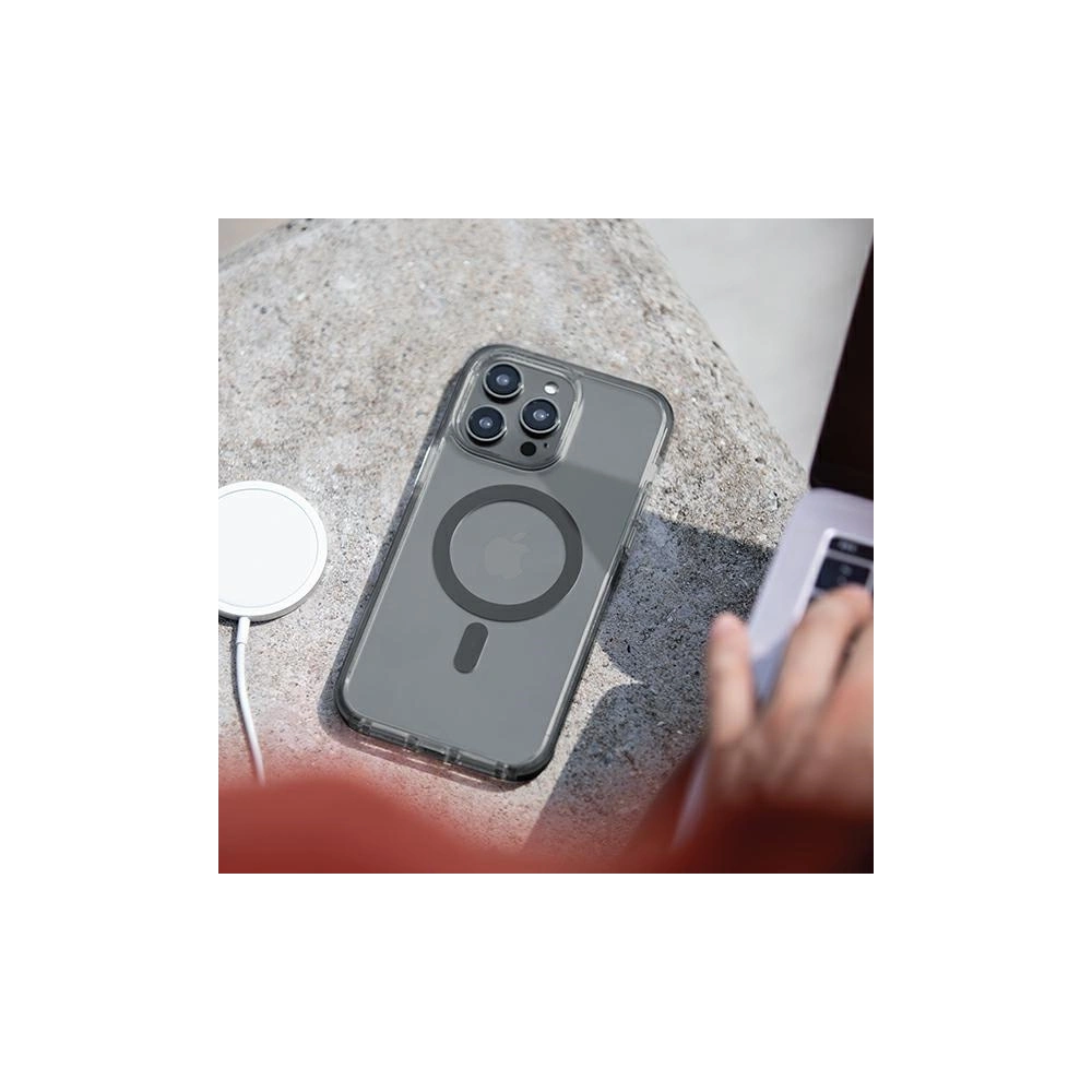 Etui UNIQ Combat Apple iPhone 14 Pro Magclick Charging czarny/concrete charcoal