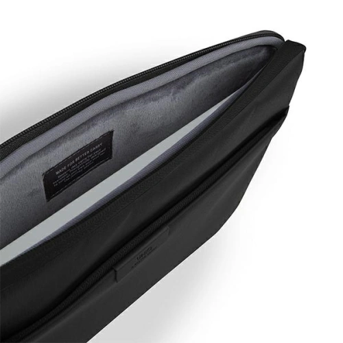 Kup Husa pentru laptop UNIQ Bergen 14 inch neagră/midnight black - UNIQ745 - {ean13} - Sklep Home Screen