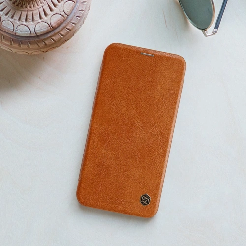 Kup Etui Nillkin Qin Apple iPhone 12 Pro Max brązowy - NLK439 - {ean13} - Sklep Home Screen