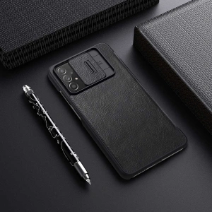 Kup Etui Nillkin Qin Samsung Galaxy A73 roșu - NLK556 - {ean13} - Sklep Home Screen