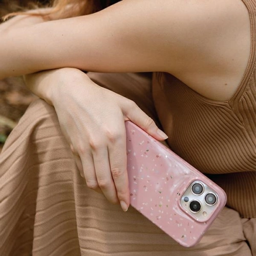 Kup Etui UNIQ Coehl Terrazzo Apple iPhone 14 Plus / 15 Plus roz/roz corai. - UNIQ815 - {ean13} - Sklep Home Screen