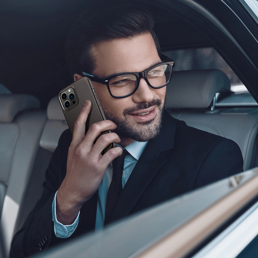 Etui Dux Ducis Naples MagSafe Apple iPhone 13 Pro Max ciemnobrązowy