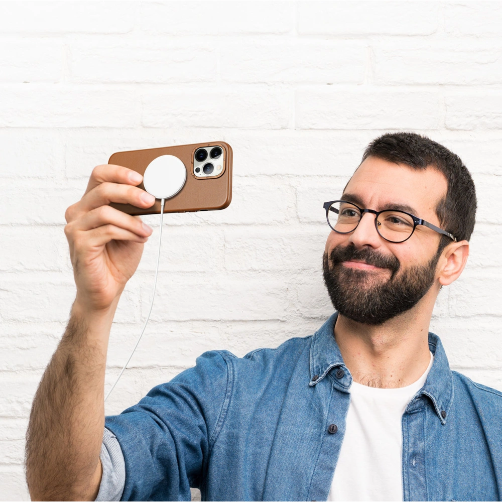 Etui Dux Ducis Grit MagSafe Apple iPhone 14 Pro Max brązowy