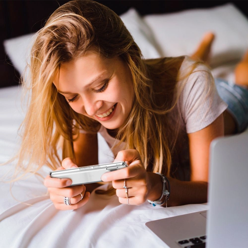 Etui Spigen Ultra Hybrid Google Pixel 7 Pro Crystal Clear