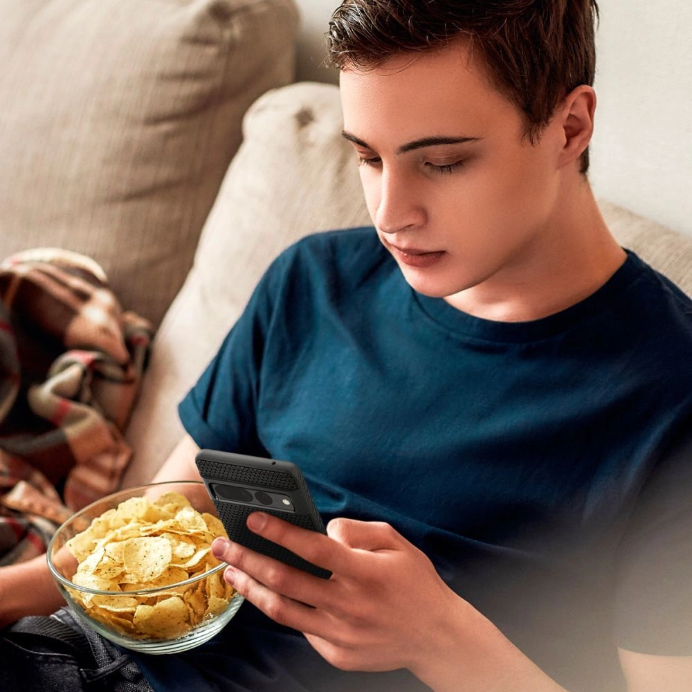 Etui Spigen Liquid Air Google Pixel 7 Pro Matte Black