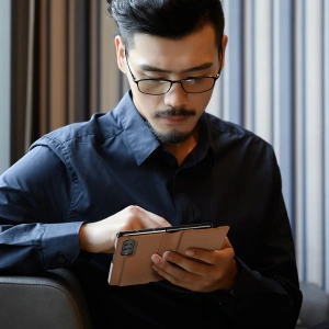 Kup Etui Dux Ducis Bril Samsung Galaxy Z Fold 4 brązowy - DDS1314 - {ean13} - Sklep Home Screen