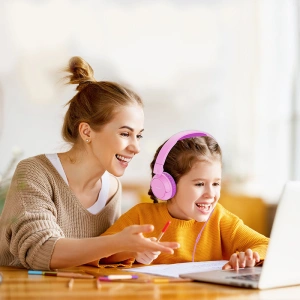 Buy Joyroom on-ear headphones 3.5mm mini jack for children children pink (JR-HC1 pink) - JYR297 - {ean13} - Home Screen Store Europe