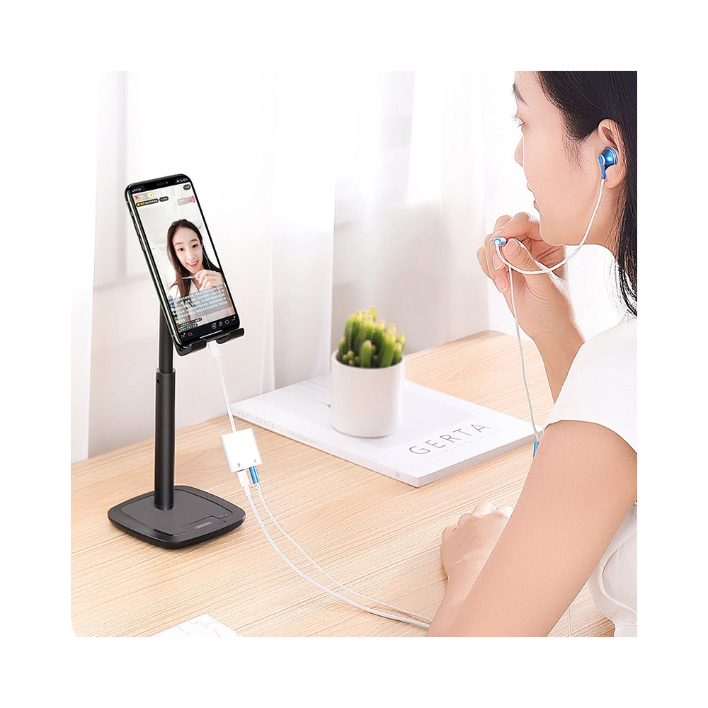 Adapter Joyroom Lightning - Lightning (ładowanie) / 3,5mm mini jack biały (S-Y105)