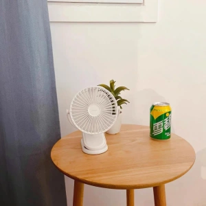 Kup Přenosný stolní ventilátor Joyroom CheerSummer bílý (JR-CY363-white) - JYR399 - {ean13} - Sklep Home Screen