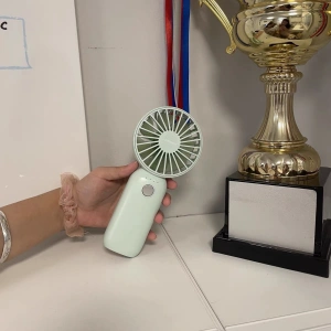 Buy Joyroom Muxia portable desk fan green (JR-CY360-green) - JYR404 - {ean13} - Home Screen Store Europe