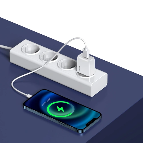 Kup Hálózati töltő Joyroom USB 2,1A fehér (L-1A101) - JYR435 - {ean13} - Sklep Home Screen