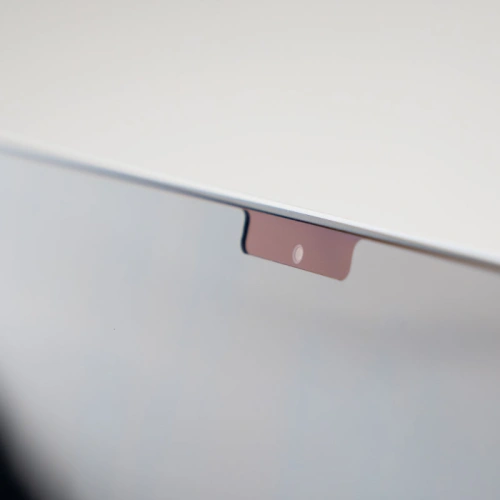 Kup Folia de protecție Moshi Umbra Apple MacBook Air 13.6 (M2, 2022-2023) cu filtru de confidențialitate (ramă neagră) - MOSH281 - {ean13} - Sklep Home Screen