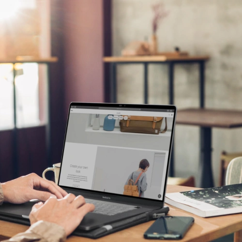 Kup Folii mată de protecție Moshi iVisor AG Apple MacBook Pro 16 (2021-2023) (Negru/Transparent/Mătuit) - MOSH286 - {ean13} - Sklep Home Screen