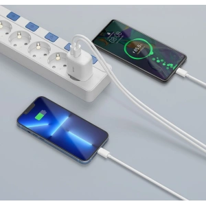 Síťová nabíječka Tech-Protect C20w 2-portová síťová nabíječka PD 20W QC 3.0 + kabel Lightning bílý