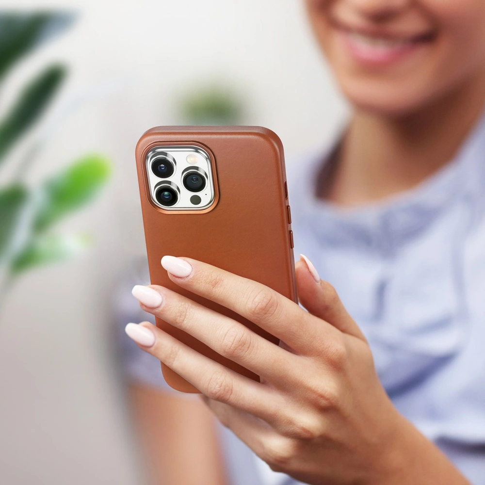 Etui DuxDucis Naples MagSafe Apple iPhone 14 Pro Max brązowe