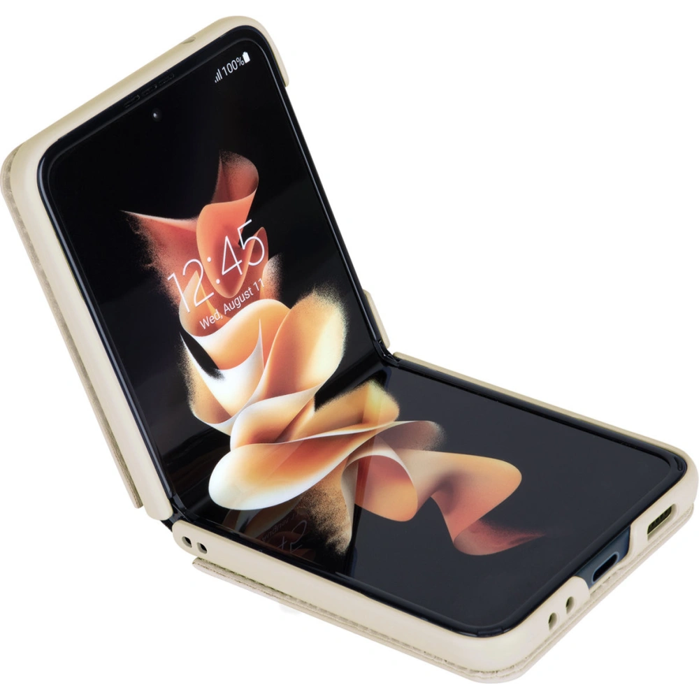 Etui Nillkin Qin Vegan Leather Samsung Galaxy Z Flip 4 złote