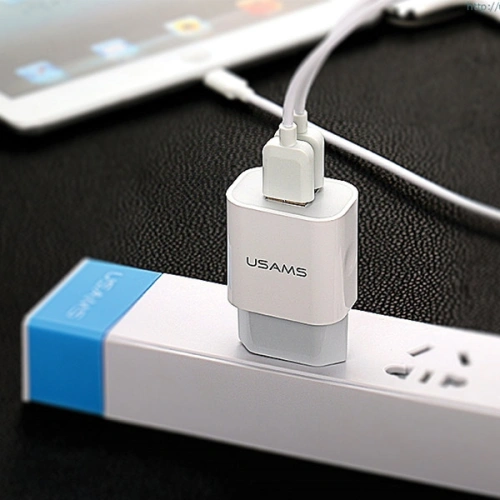 Kup Nabíječka do sítě USAMS 2xUSB 2,4A bílá/white Fast Charging (US-CC023) - USA826 - {ean13} - Sklep Home Screen