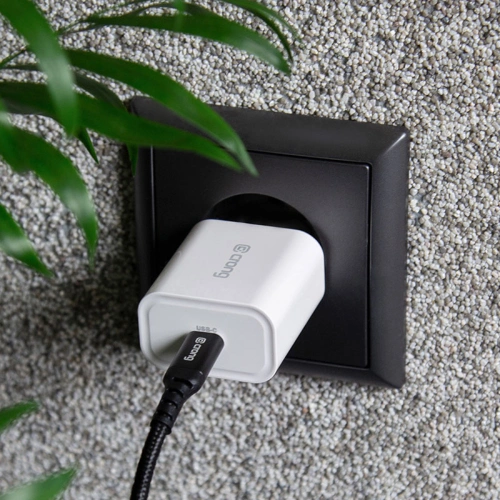 Kup Ładowarka sieciowa Crong USB-C Travel Charger USB-C Power Delivery 20W (biały) - CRG311 - {ean13} - Sklep Home Screen