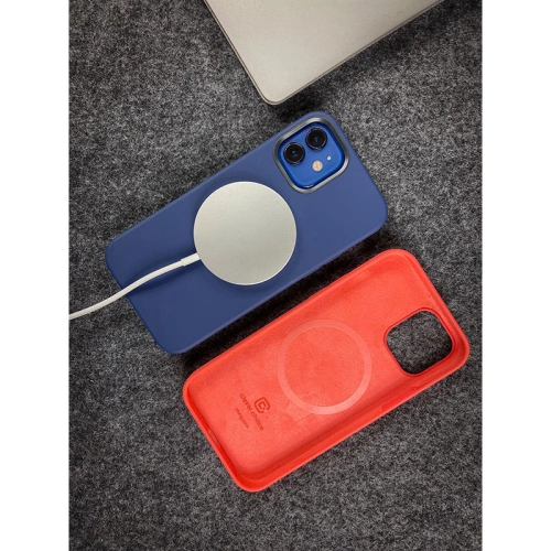 Kup Etui Crong Color Cover Magnetic MagSafe Apple iPhone 12/12 Pro (czerwony) - CRG345 - {ean13} - Sklep Home Screen
